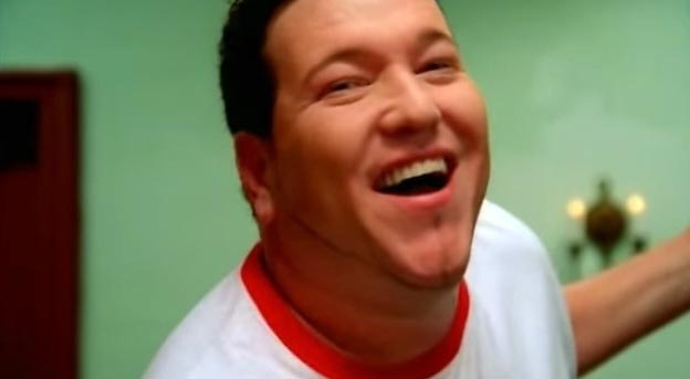 Smash Mouth - I'm A Believer - Official Music Video