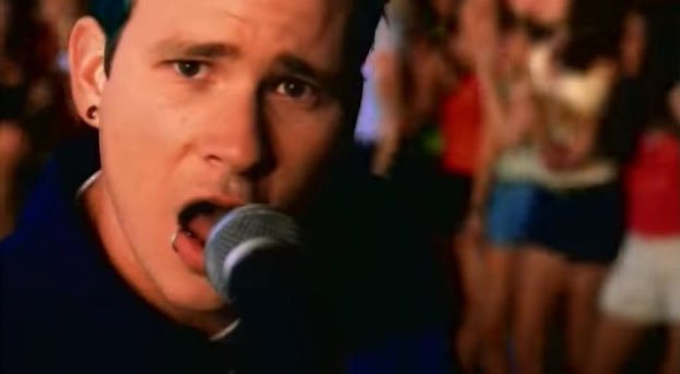 Blink-182 - All The Small Things - Official Music Video