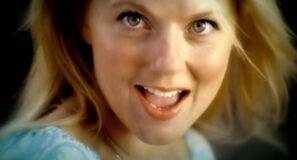 Geri Halliwell - Lift Me Up - Music Video