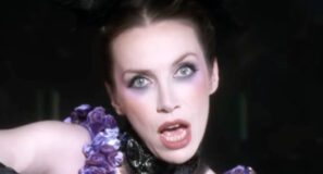 Annie Lennox – No More “I Love You’s”