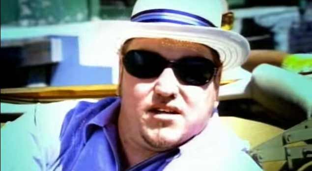Smash Mouth - Walkin' On The Sun - Official Music Video