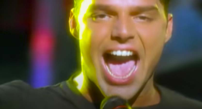 Ricky Martin - La Copa de la Vida / The Cup of Life (Remix – Spanglish Radio Edit) - Official Music Video
