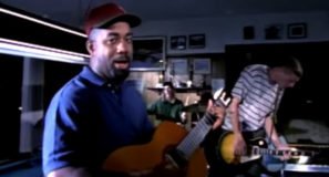 Hootie And The Blowfish – Only Wanna Be With You