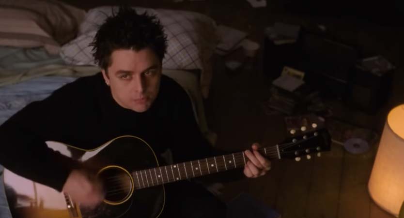 Green Day - Good Riddance (Time of Your Life) - Music Video